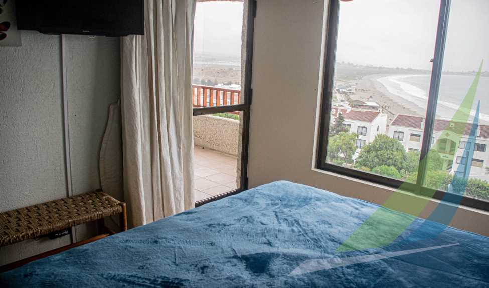 Línea 2, capacidad 5 personas, 2 dormitorios, 2 baños, Edificio 2